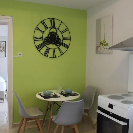 Maison Calliroe Apartmán *